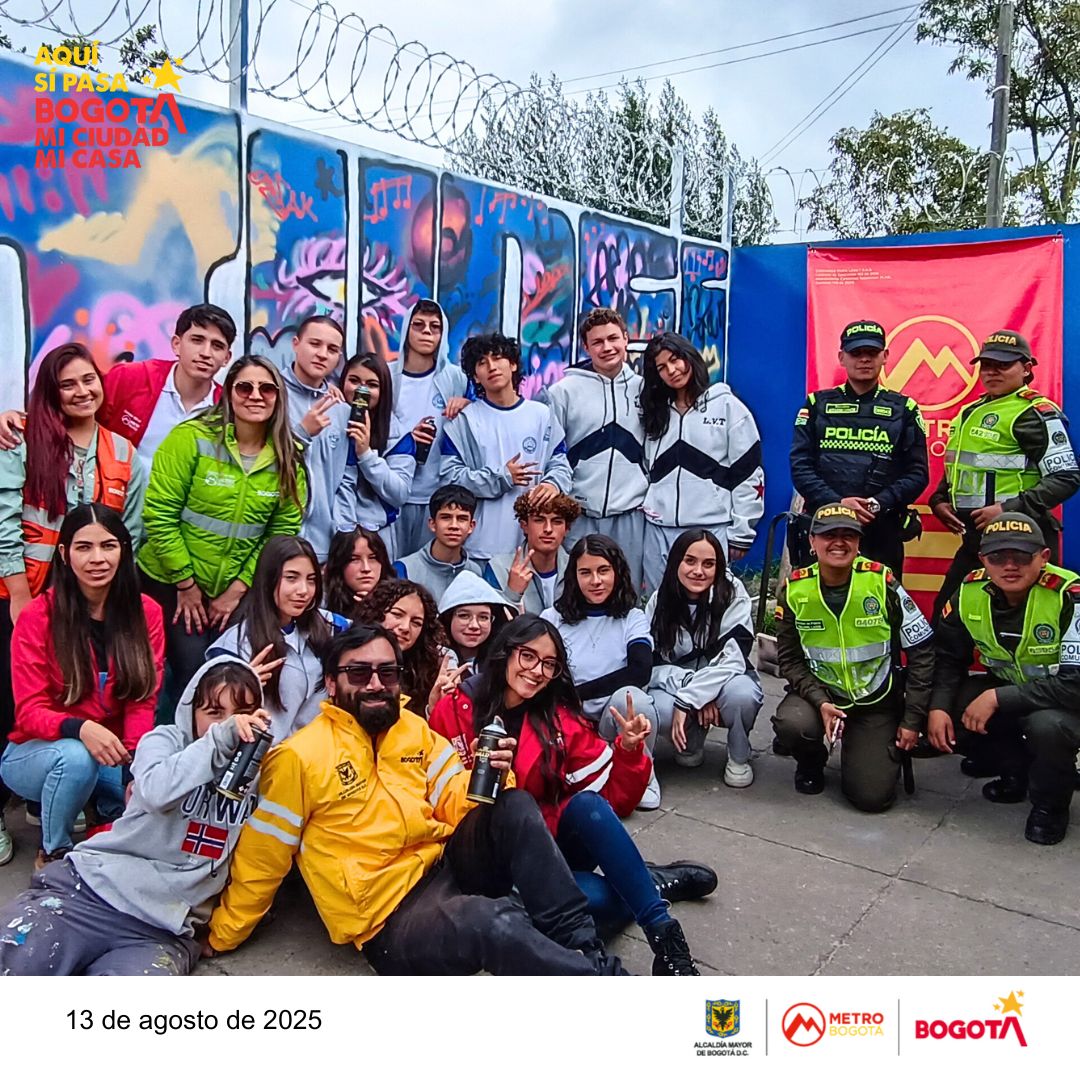 Mural Juventudes Metro en la estaci&oacute;n 7