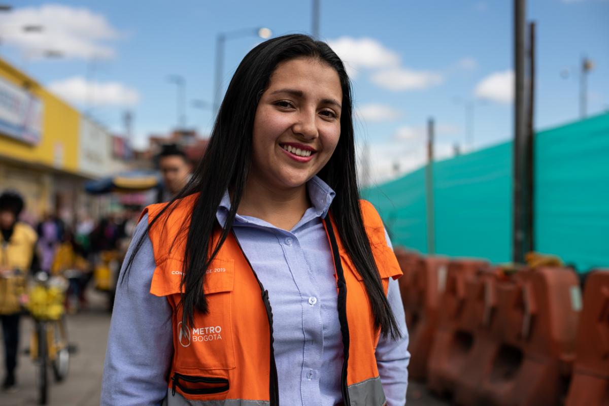 Paola Cáceres sonriendo