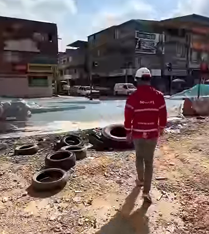 No arrojar escombros y llantas en la vía pública #ModoMetro