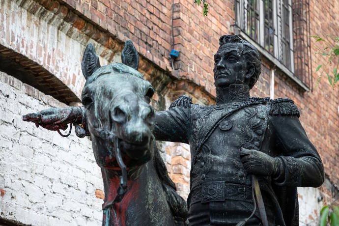 Programa de manejo para el monumento a los Héroes