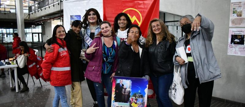Foto de asistentes al evento de Mujeres Metro