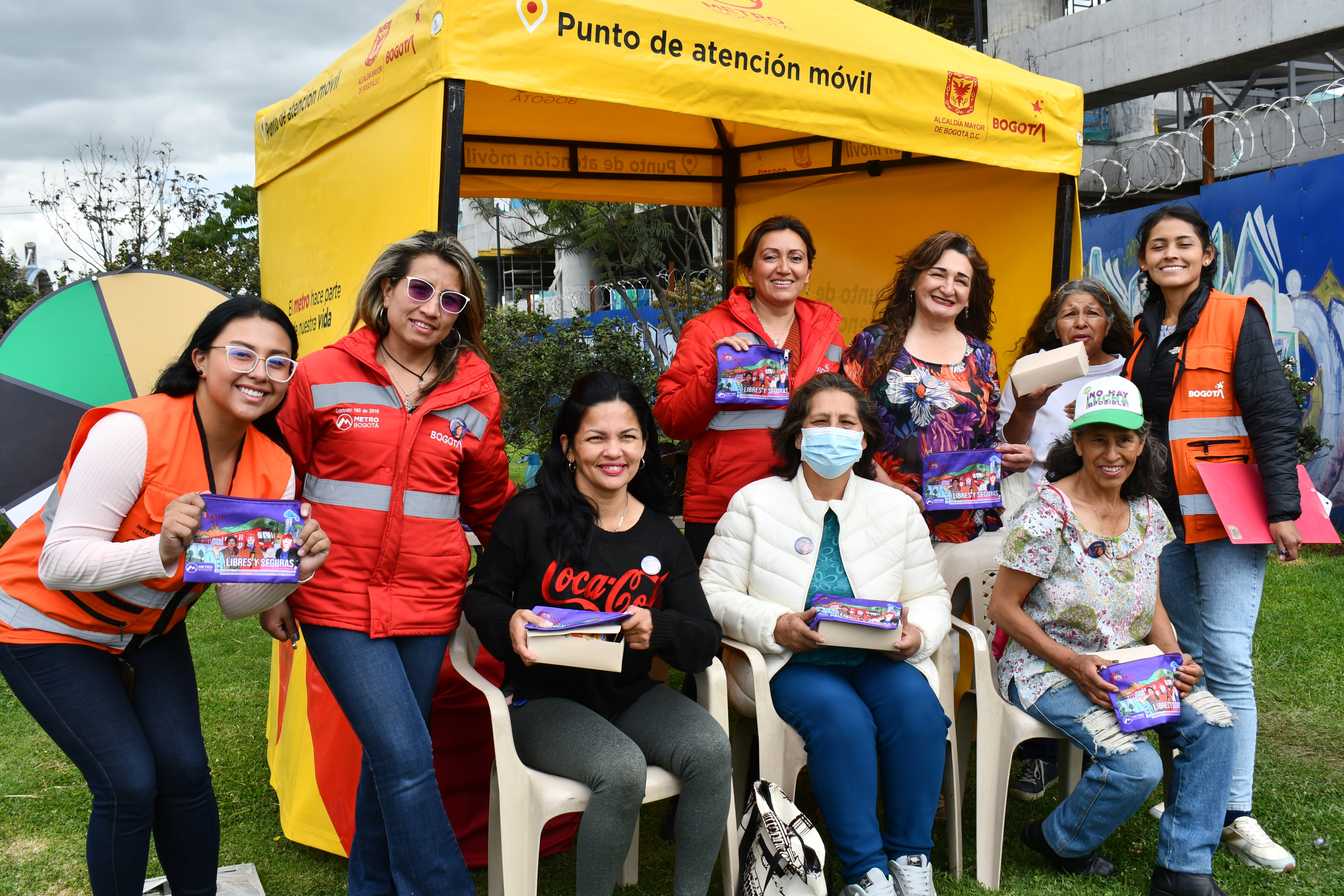 Grupo de mujeres que hicieron parte de la jornada