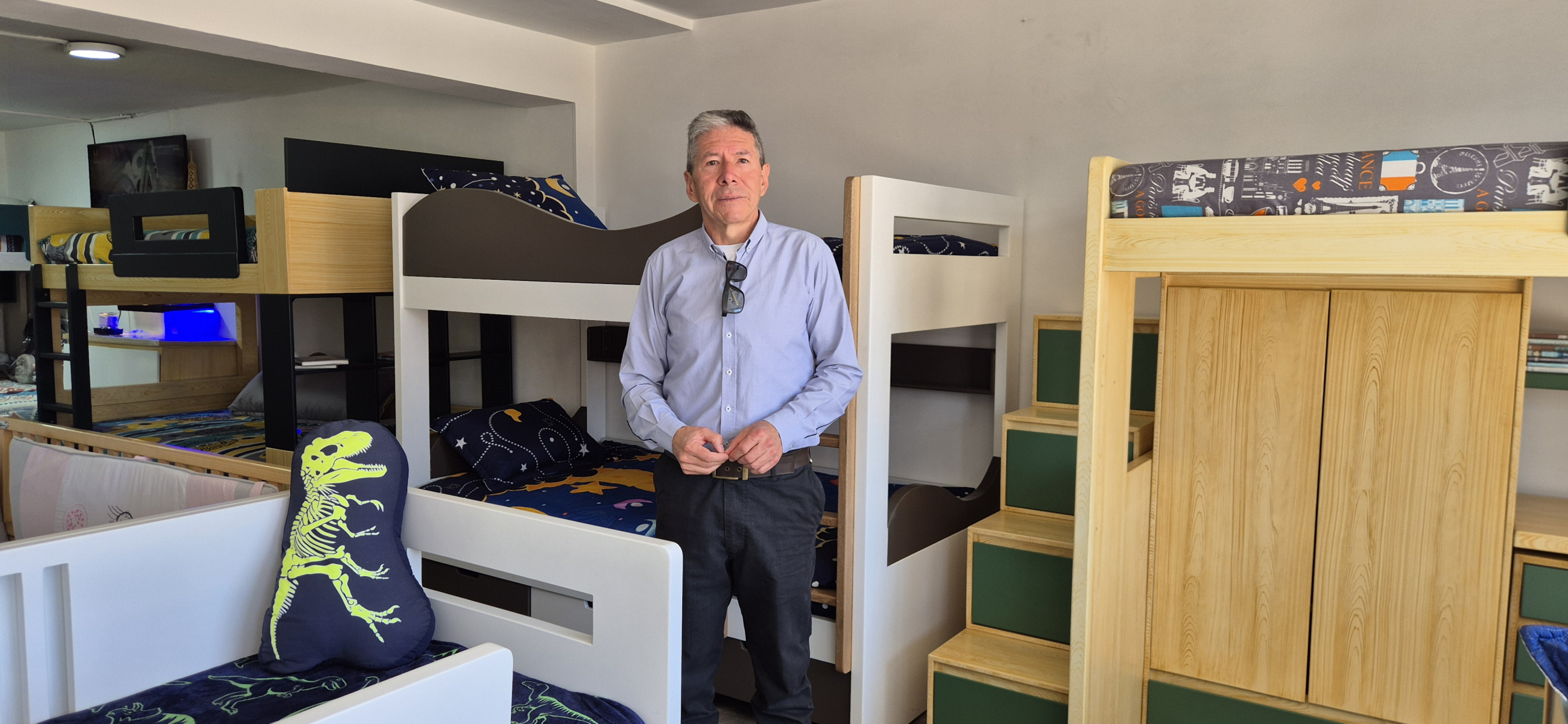 Luis Aldana, dueño de Arte Más